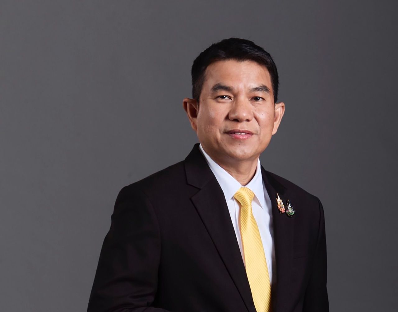 泰国铁路局指出色奇武火车起重机倒塌原因，以疏忽罪报案，准备将“承包商”列入黑名单