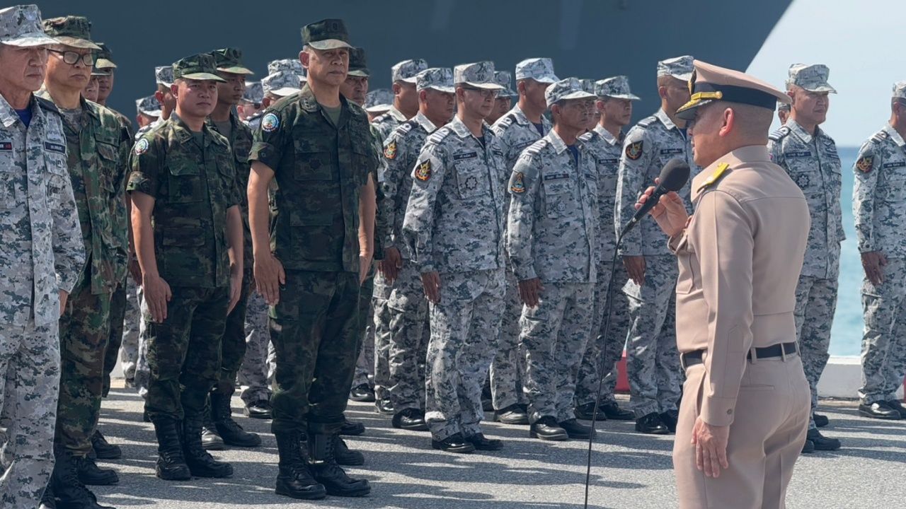 皇家查克里晋级号军舰已抵达南部，携食品和饮用水支援受灾地区