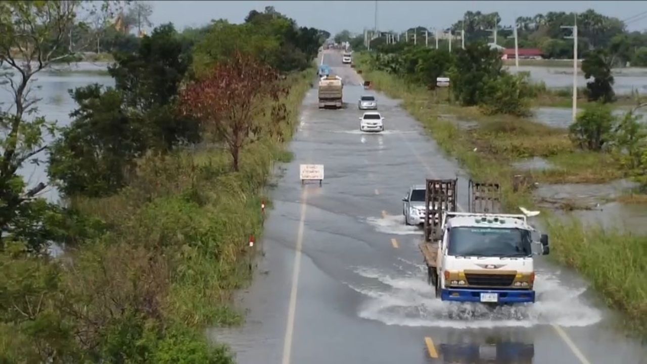 大城府仍有11个区被淹，Bang Ban-Phak Hai道路受影响