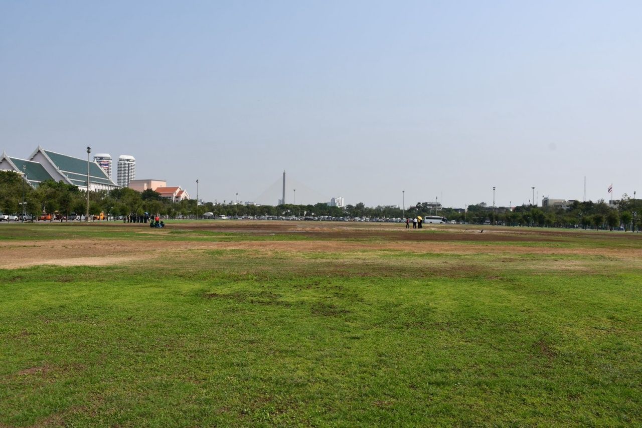 曼谷按计划继续改善皇家田广场