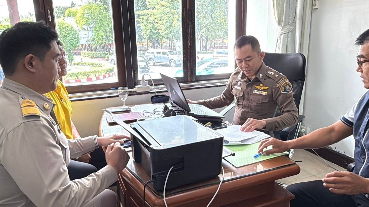 告发“强尼警长”在拉姆多曼挪自营村非法建造度假村