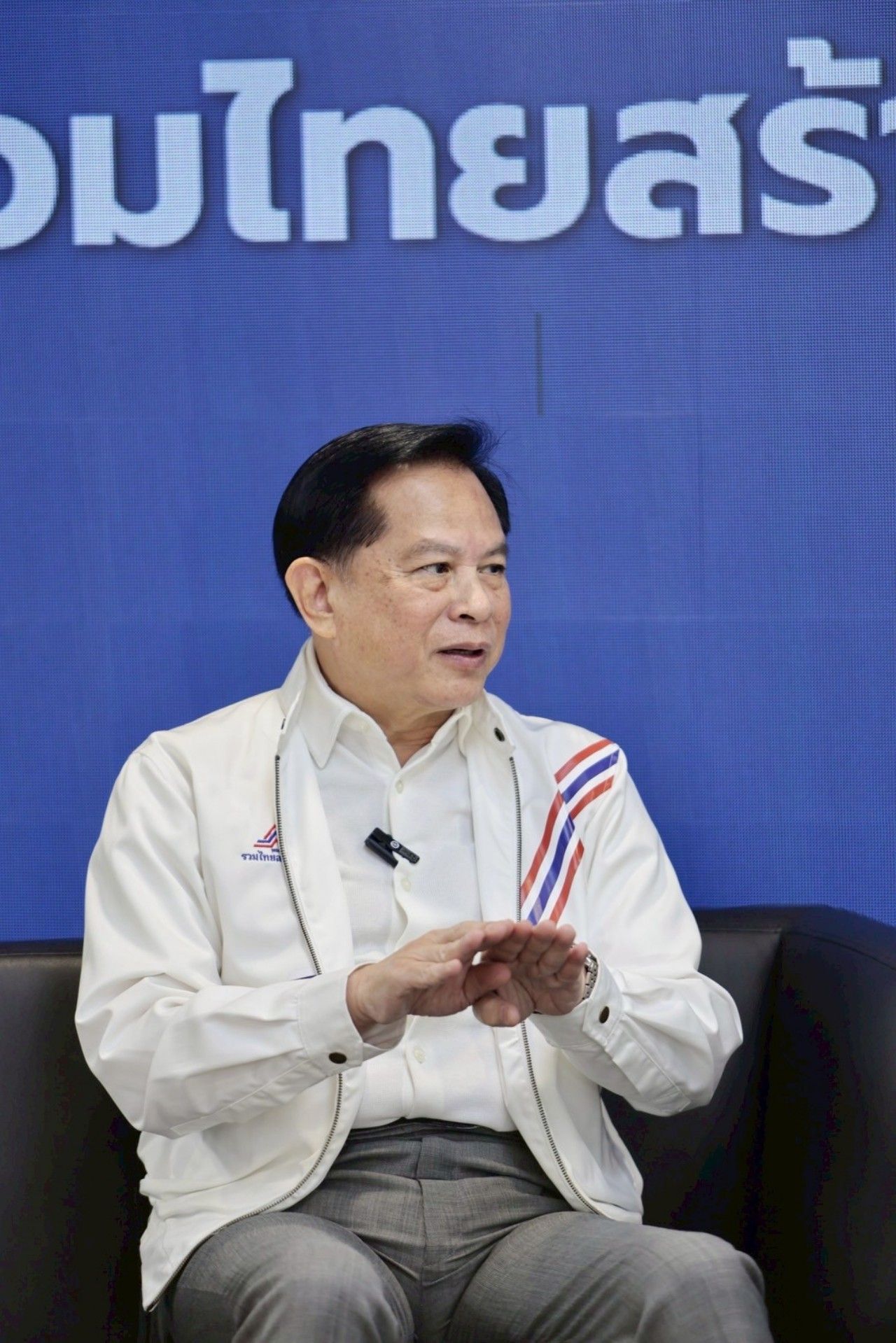 皮拉攀扬言带领泰国团结党迎战选举，谁想谋私利就不能留在这个党