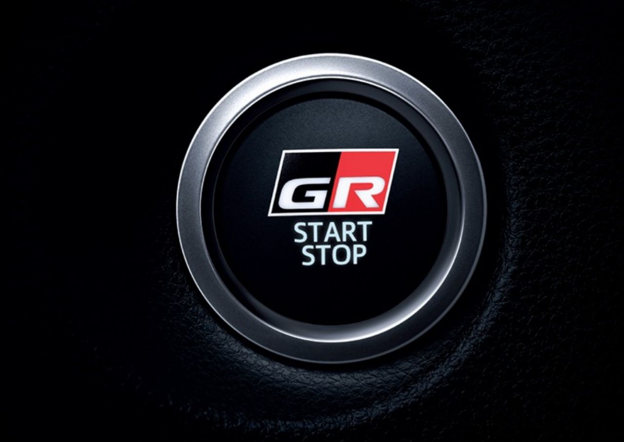 Toyota Corolla Cross 2026 价格从 989,000 泰铢起，GR SPORT 新面貌特别款