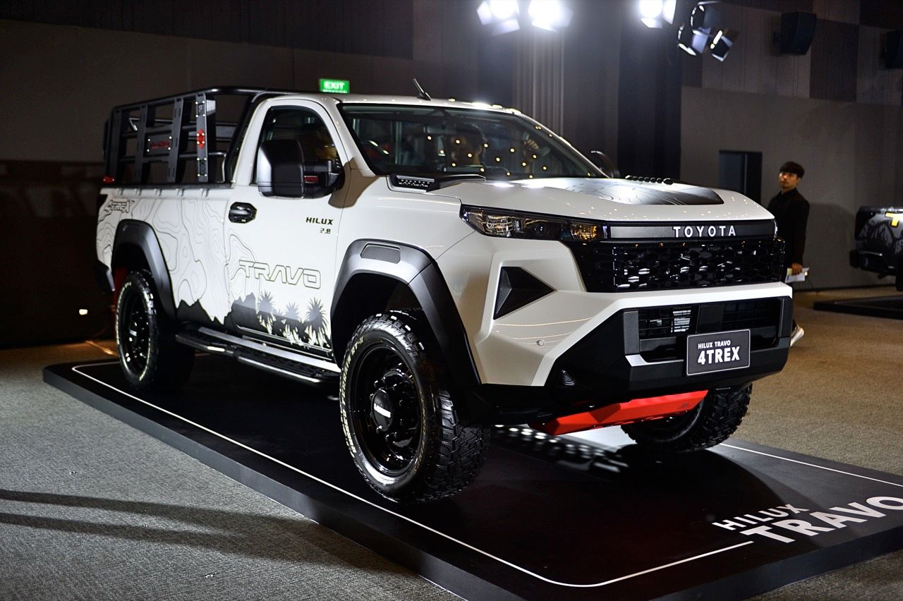 丰田 TRAVO 标准驾驶室 4TREX 2.8 MT 改装款