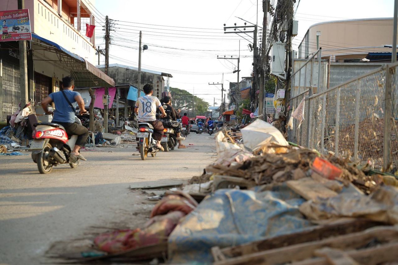 “纳达蓬”催促政府加快处理-寻找海湾地区遇难者遗体