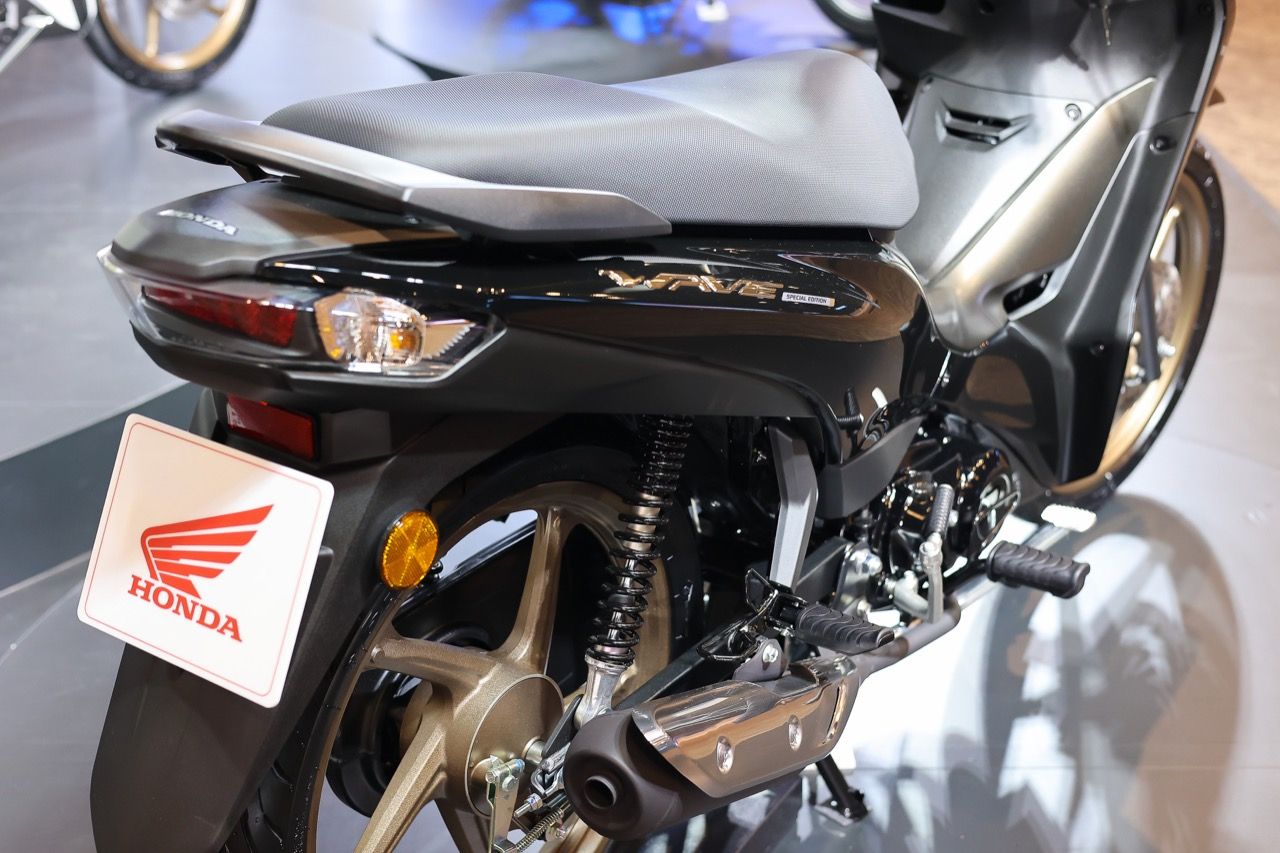 来了，新本田Wave110，经济实惠的摩托车