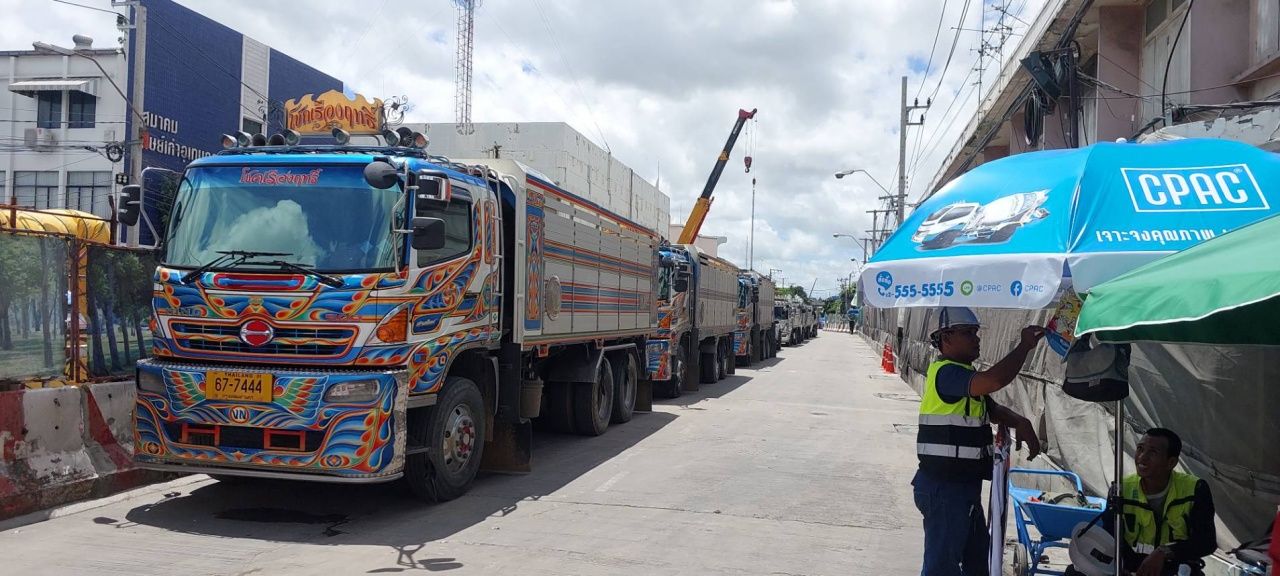 MRTA 调整计划:使用8000方沙土修整下陷道路 预计10月9日开放通行