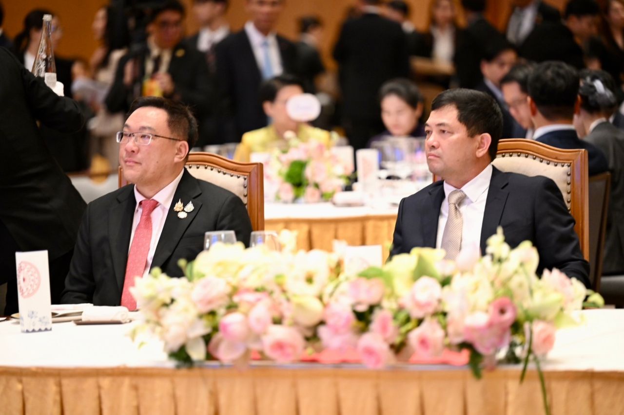 越南政府举办晚宴欢迎“英拉总理”强调紧密关系