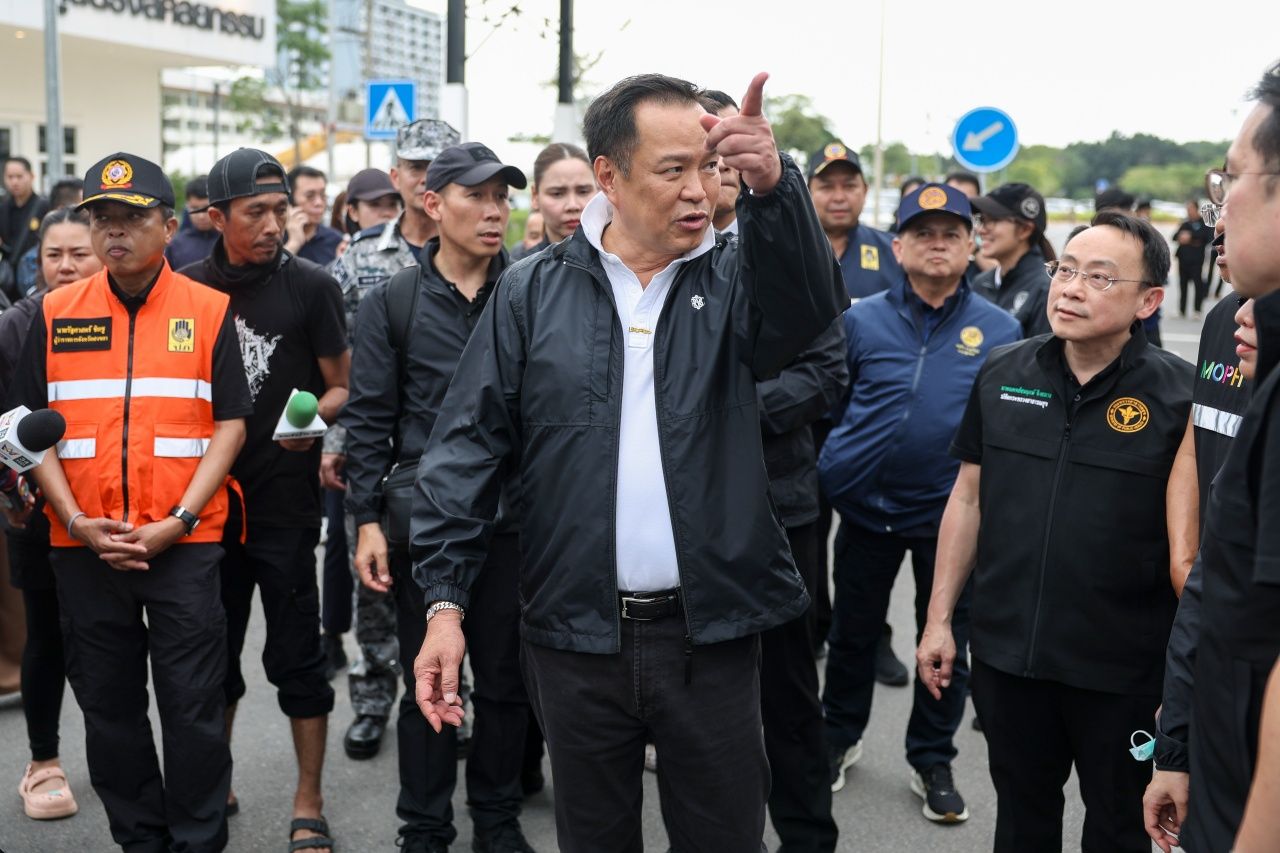 “阿努廷” 承认失误 向需撤离的民众道歉 称不管是谁都会愤怒 表示困境一样