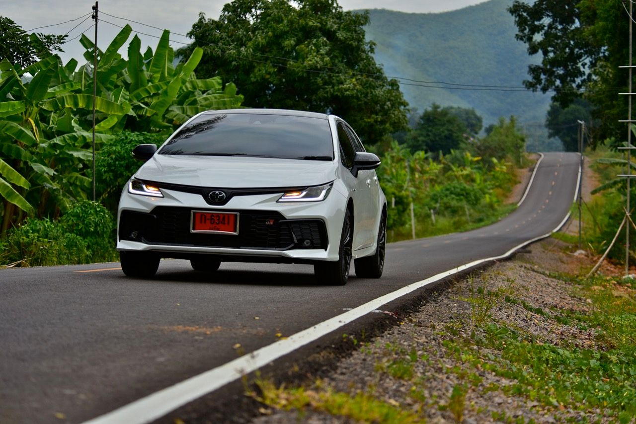 如何安全地驾驶上下山，走遍所有山岳！