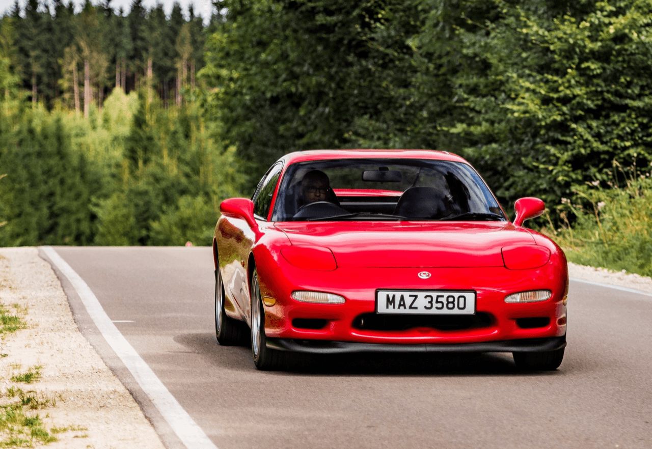 重温传说:Mazda RX-7 FD 1992——驾驶者梦寐以求的旋转引擎