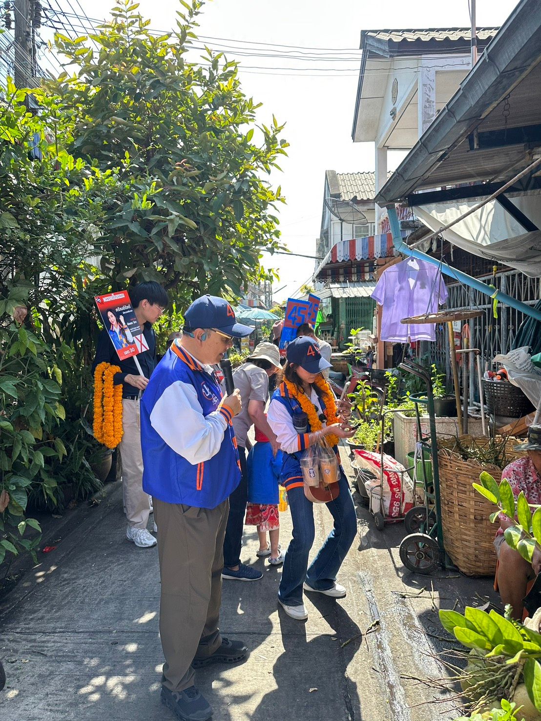 正义党奔走竞选邦开,委托“萨兰拉”服务民众