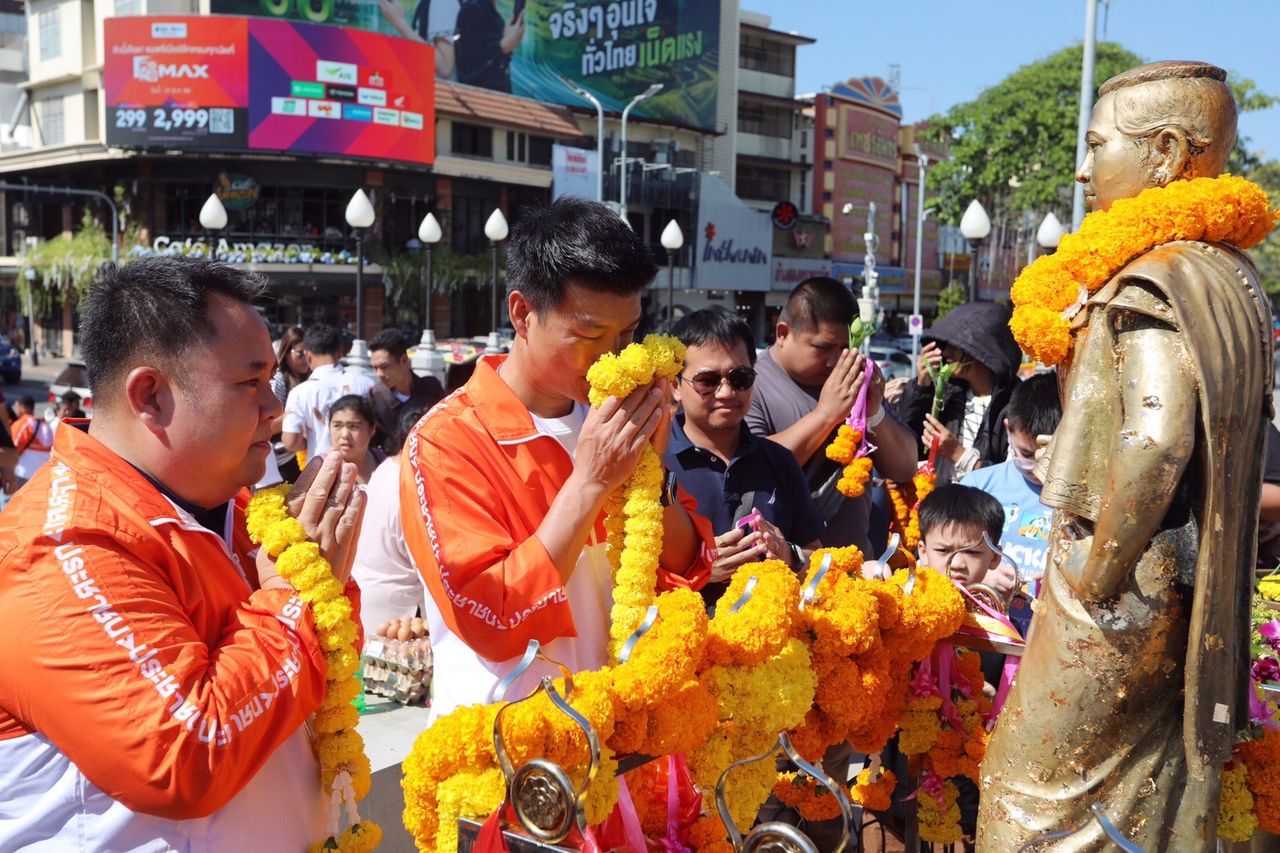 “腾” 穿越春门 希望再次回到呵叻——“塔纳通” 前往南邦竞选 “维罗” 奔赴巴吞