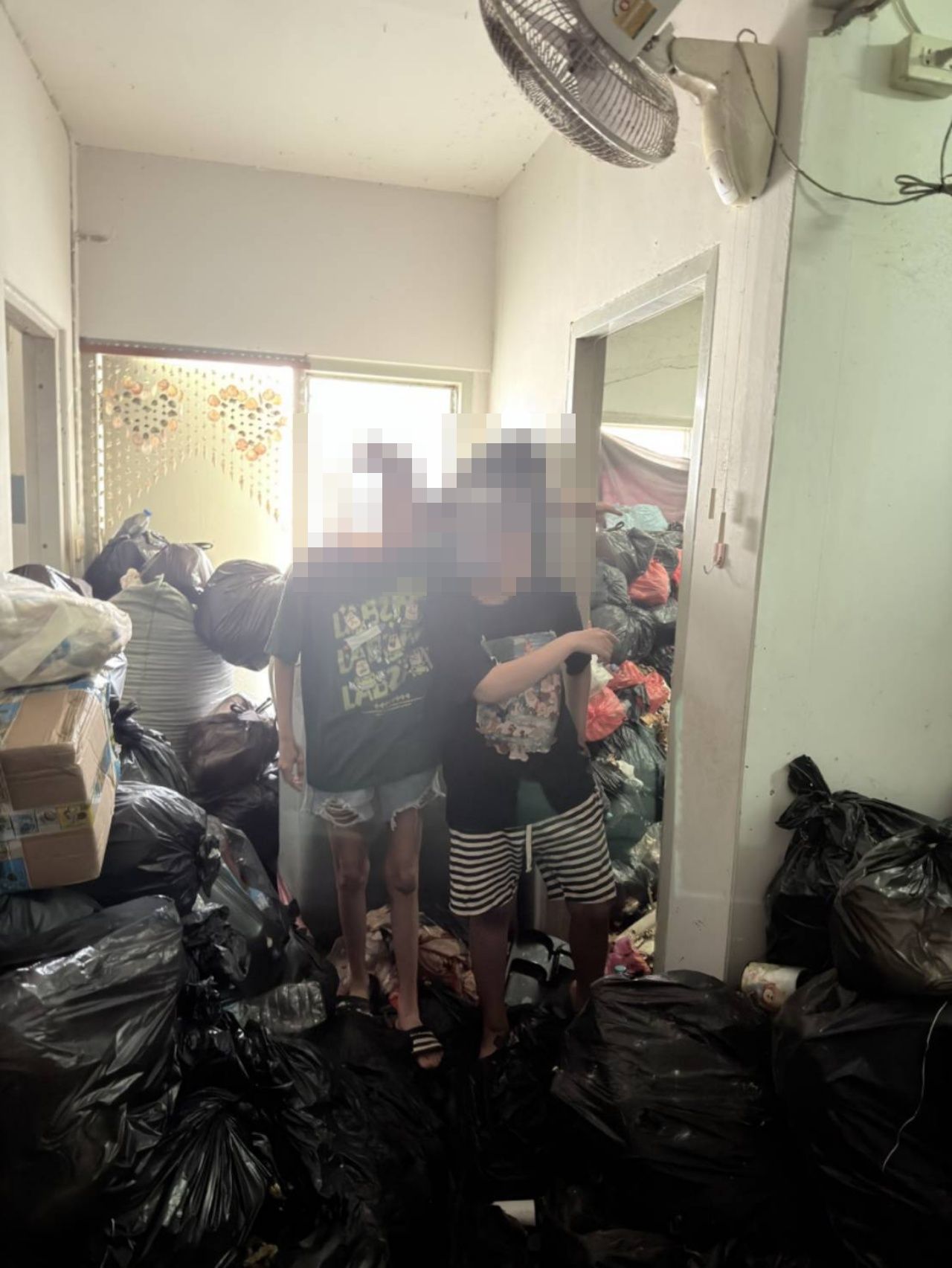 191 逮捕前女公关，希望快速致富，转行贩卖冰毒、POTK、FIVE FIVE 通过LINE群组