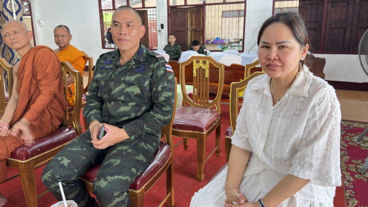 社交网络悼念“慈善企业家”在为前线士兵准备食物时昏倒去世