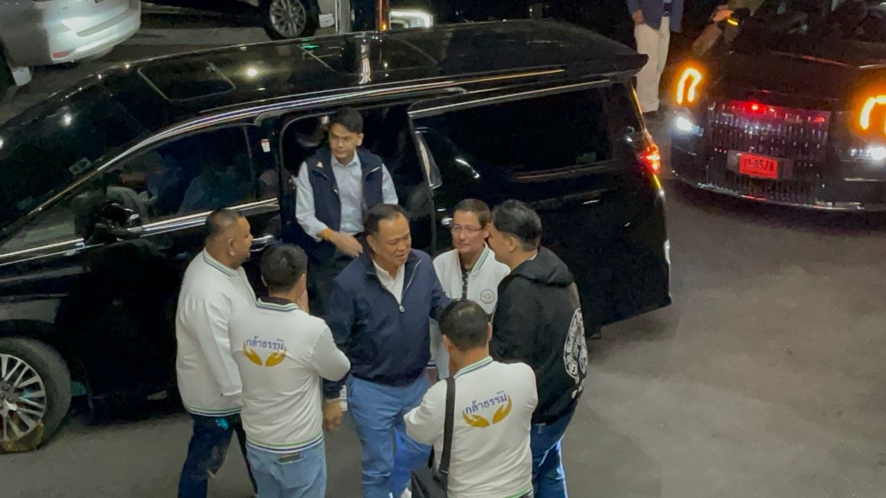 “阿努廷”访问法院，传言支持票数突破280，传有15名为泰党员加入