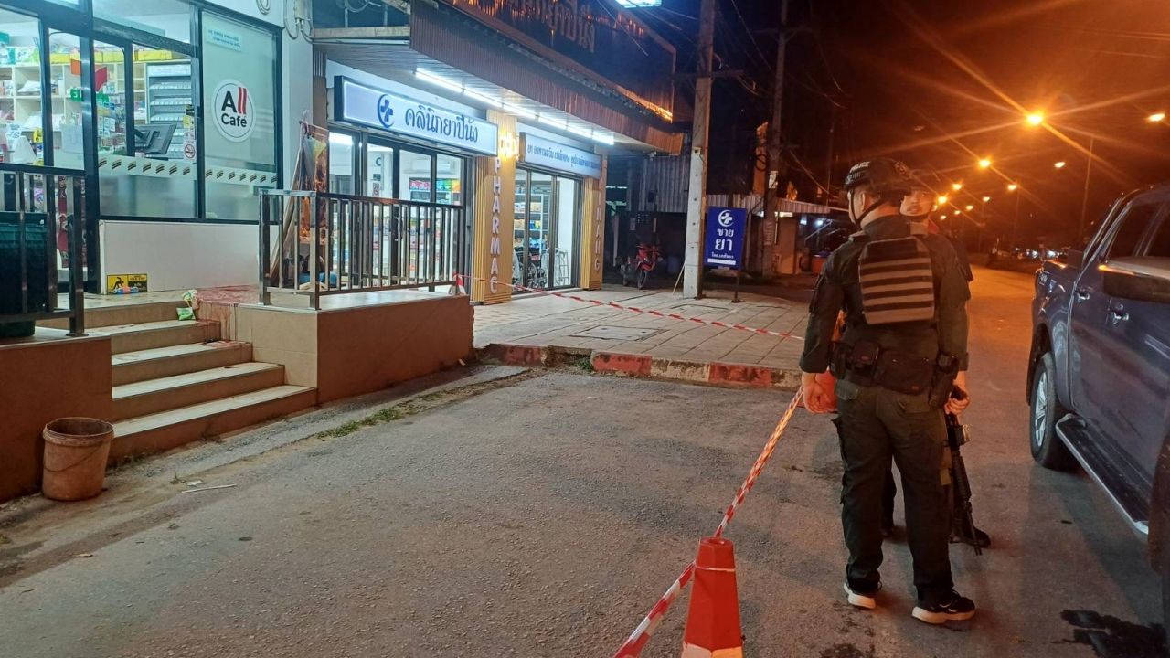 罪犯伏击警员 ธัญเทพ 于กรงปินัง警察局执行公务时牺牲