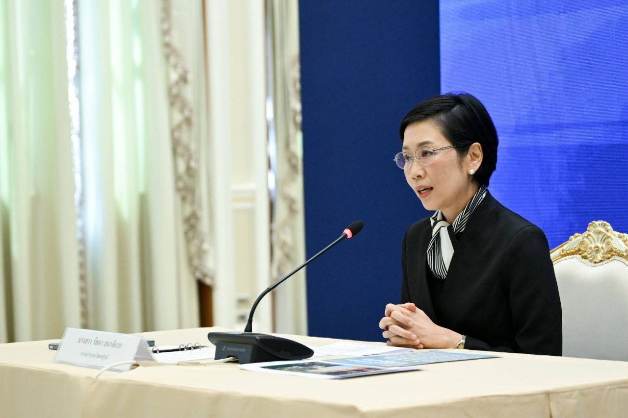 12月2日，向97,000多个家庭转移洪水救济款2568，宋卡省已恢复电力92%