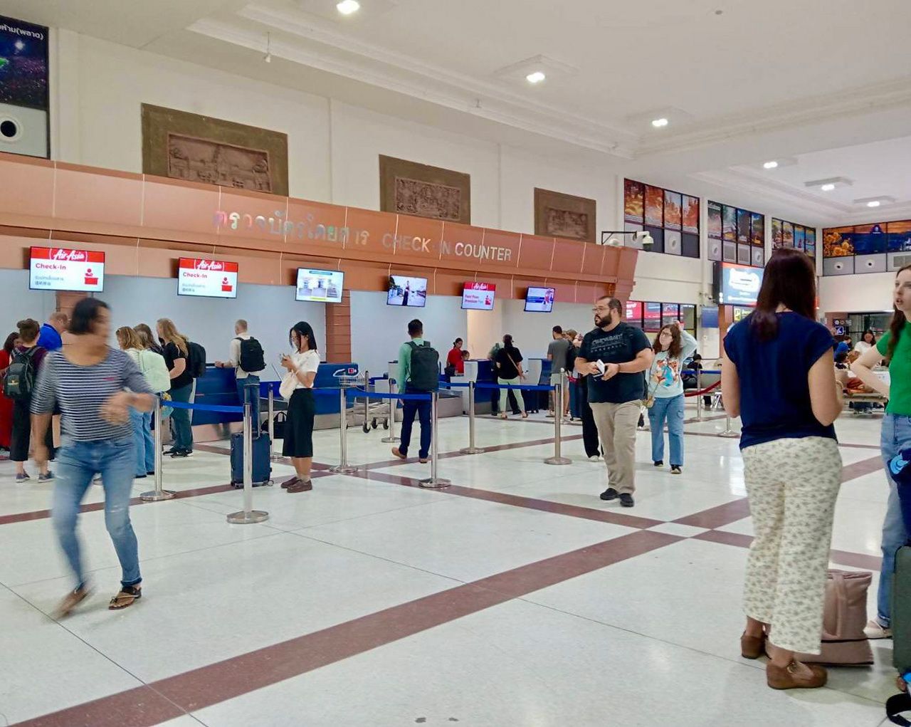 “交通运输部”全天24小时加强“武里南机场”措施应对边境局势