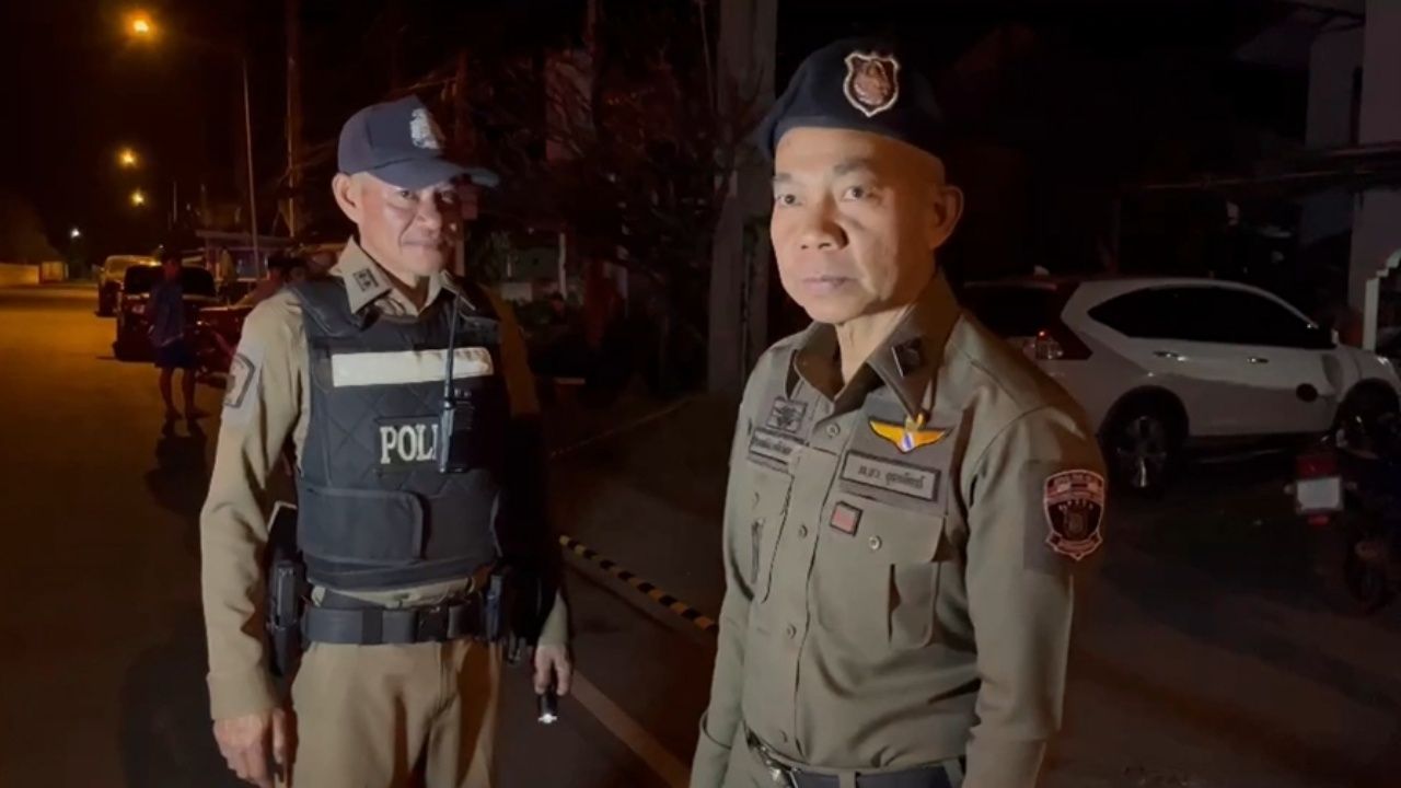 警方加紧追捕凶手，前村长在家门前遇害