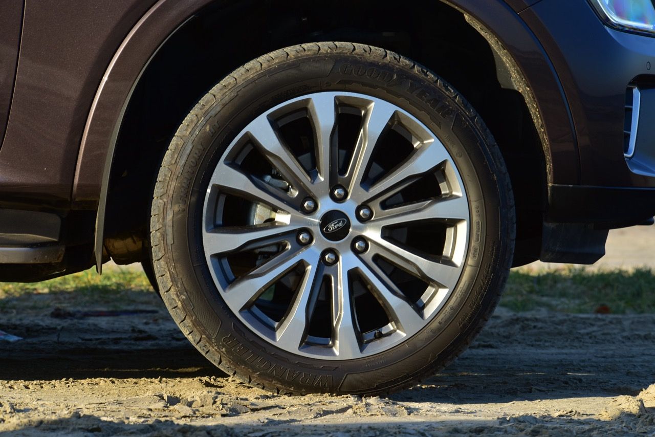 强力柴油！测试福特Everest Platinum V6 3.0L Turbo 10A/T