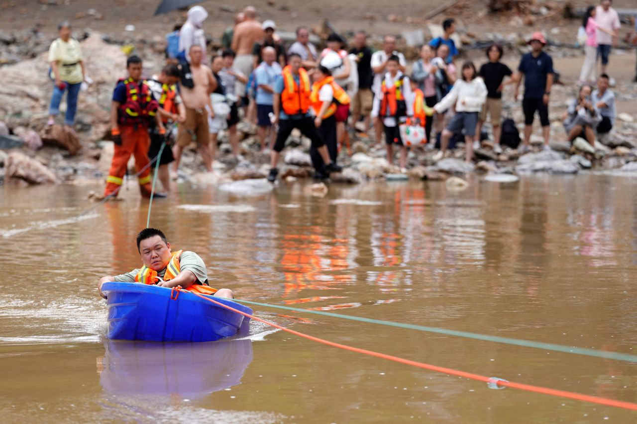 紧急！北京严重洪水已导致至少30人死亡