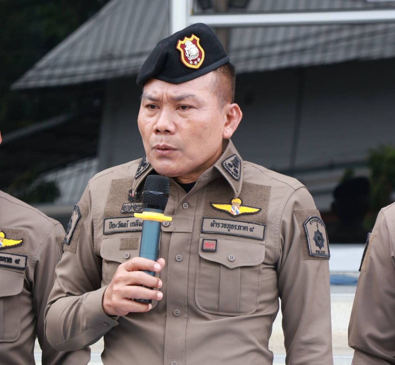 指挥官命令清理合艾区域道路 今晚完成移除阻碍交通的车辆