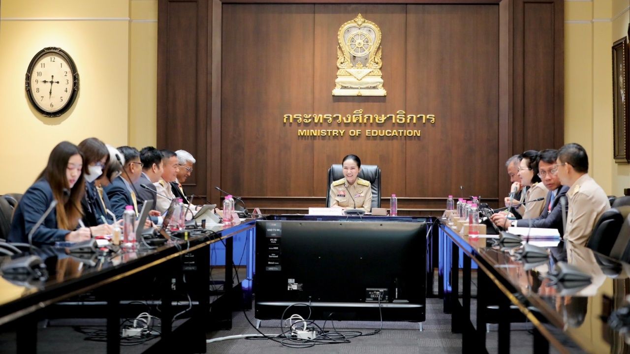 董事会批准1,010百万泰铢预算用于2569学年教科书印刷，确保5月16日前完成生产