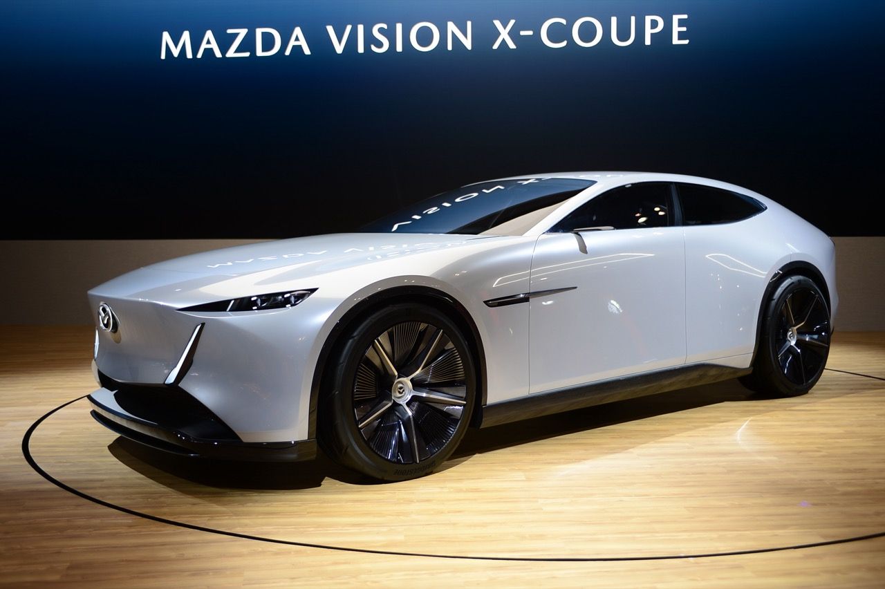 全新 MAZDA 2 概念车亮相于 Japan Mobility Show 2025