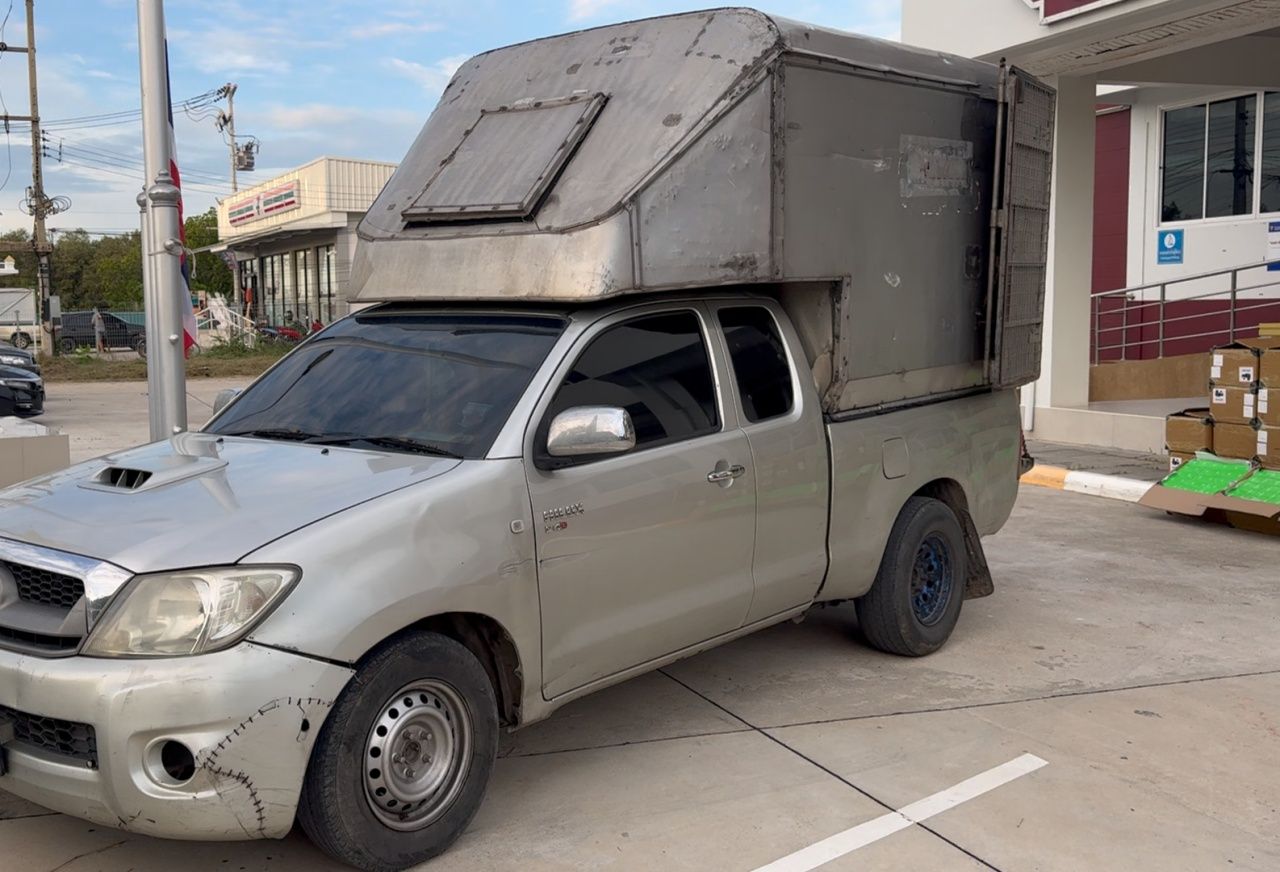 拦截可疑皮卡车 私运逾万件电子烟 总价值460万
