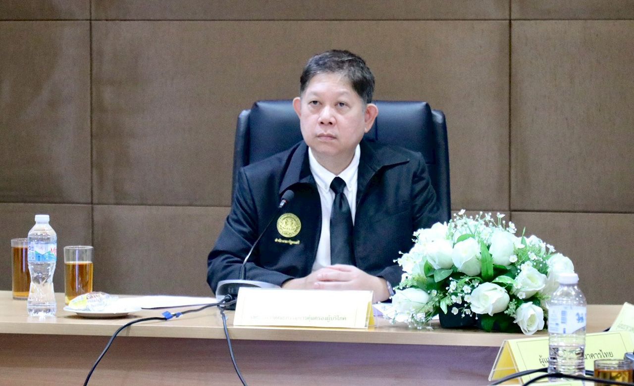 消费者保护局联合银行、保险、金融和手机公司组建团队帮助南部洪水受害者,全面加速救助