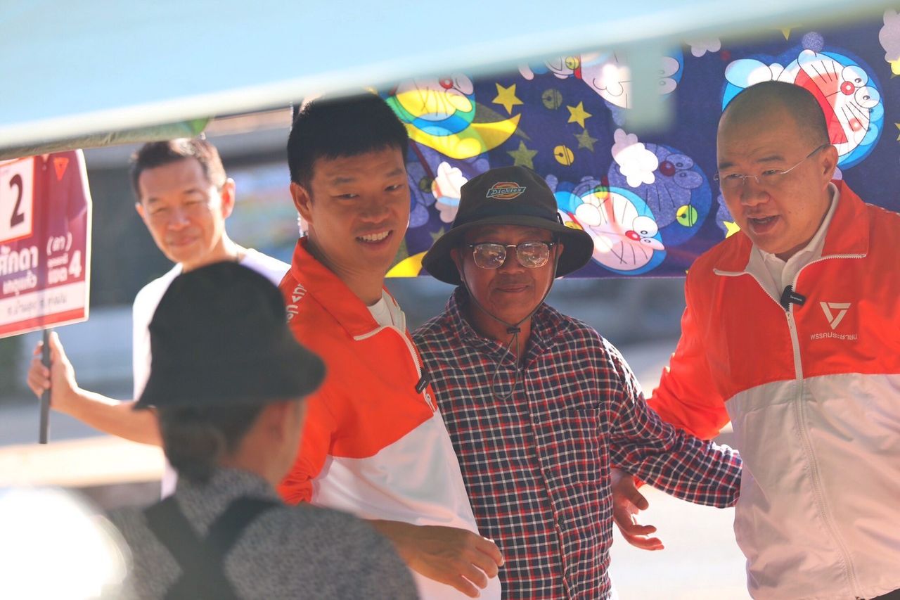 “特恩” 在乌隆泰演讲 推动次级城市旅游政策和12张农民补贴券