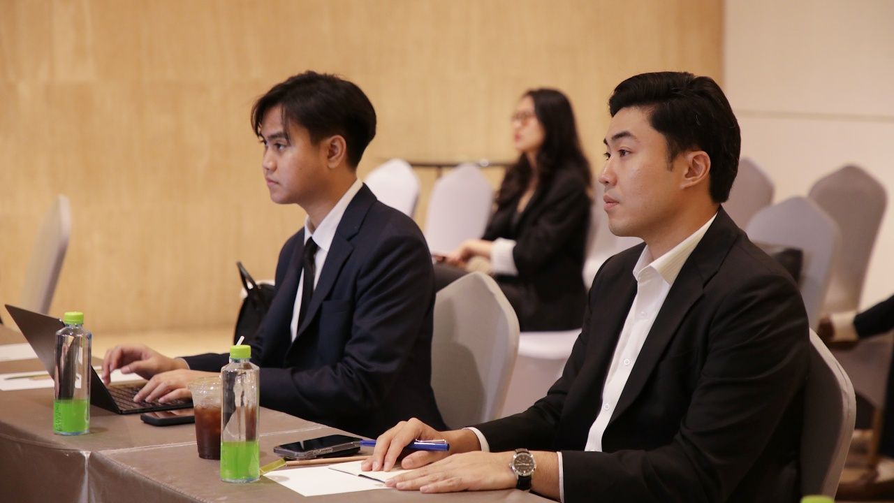 阿披实:请相信人类潜力来决定方向并制定AI标准