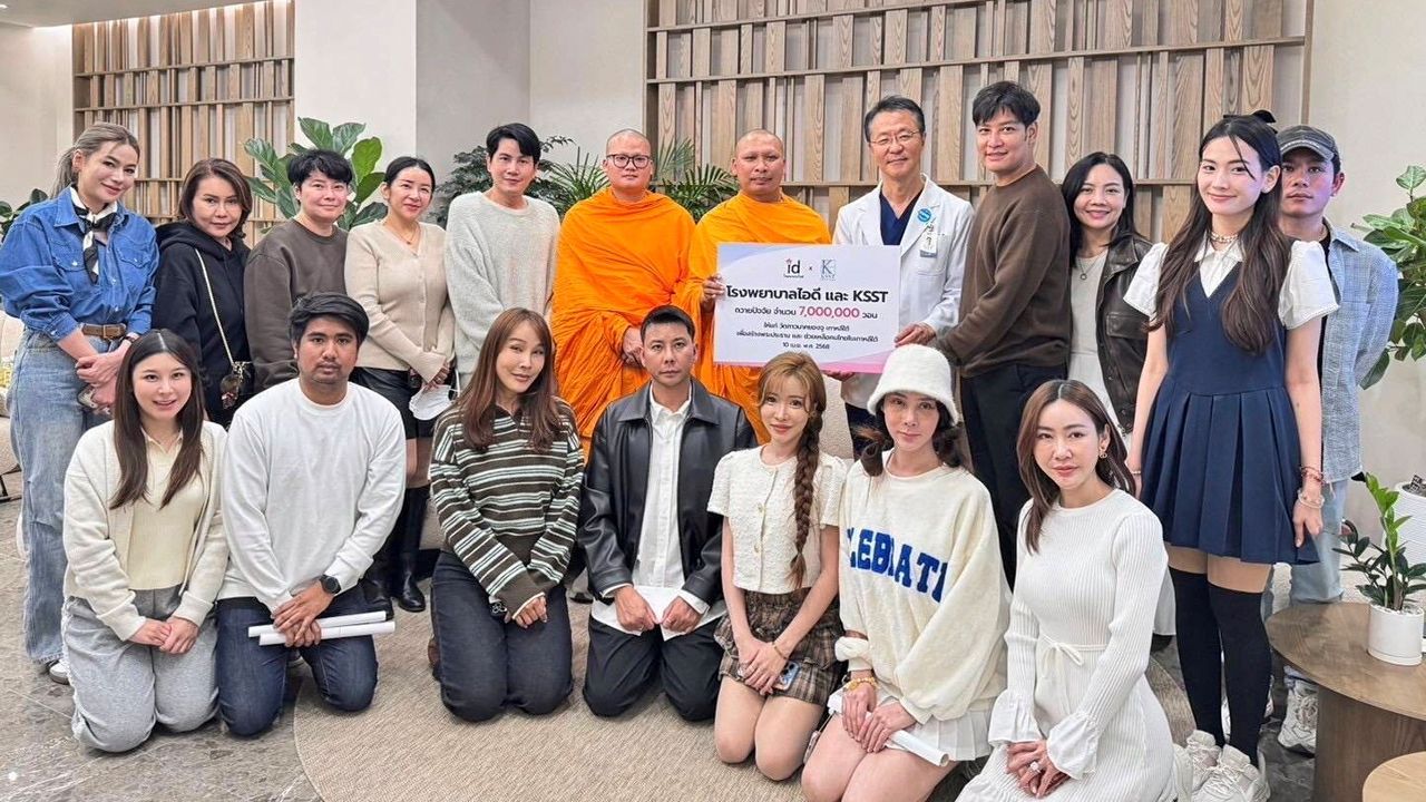 行善，韩国ID整形医院院长朴尚勋博士和KSST公司董事长纳帕特·金拉特捐赠700万韩元（175,000泰铢）给庆州巴瓦纳寺，用于建造主佛像和帮助困境中的泰国人。