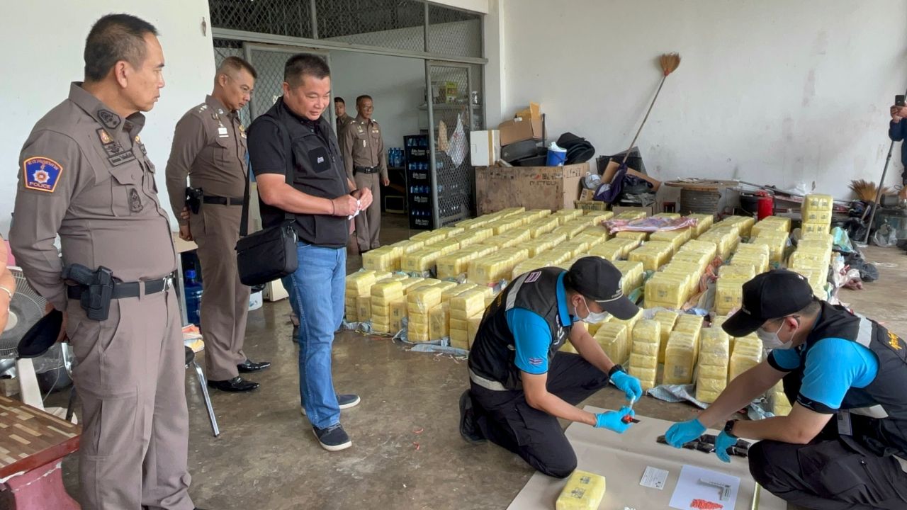 大规模抓获1000万粒毒品计划运往华富里，在“檀桓构口”被截获