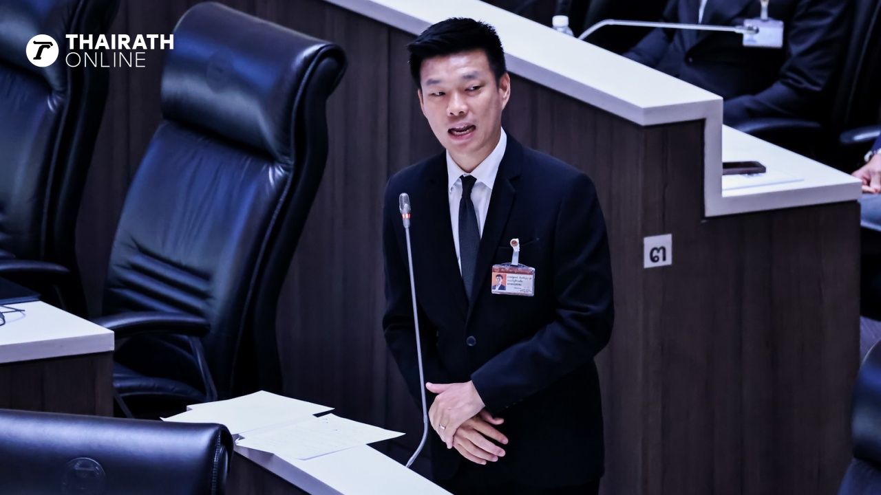 议会328票赞成设立由两组委员会制订新宪法