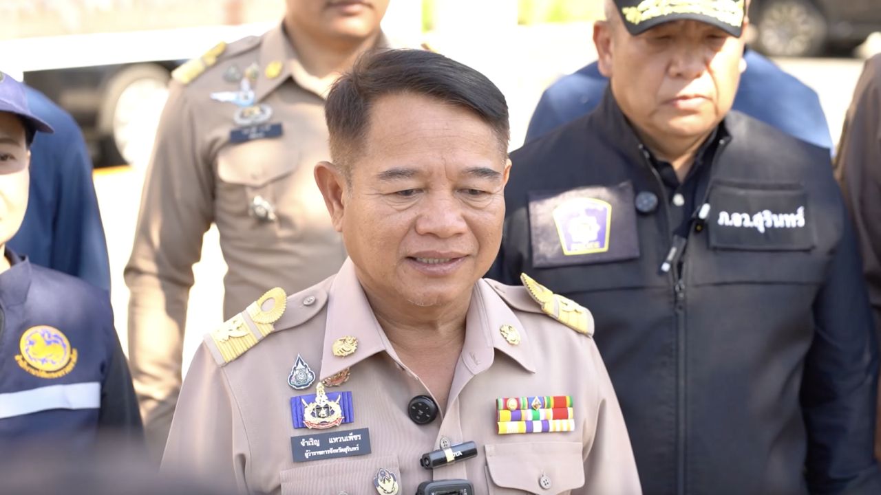 部署EOD小组在素林府边境地区进行弹药检测，停火后进行监测