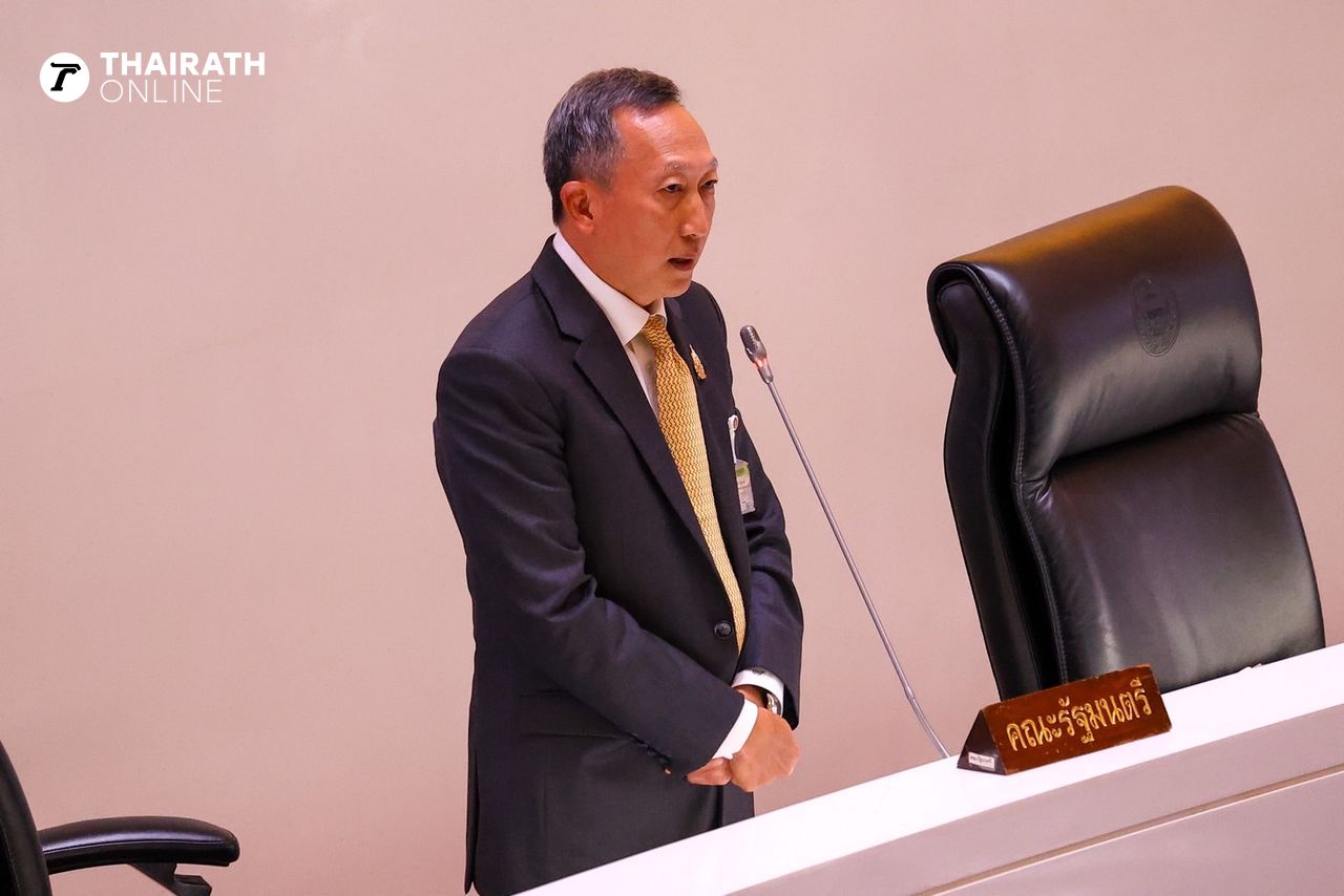 “索蓬” 坚称担任部长清白无暇 - “瓦拉帕克” 反驳称为泰党的顾问时也没有质疑