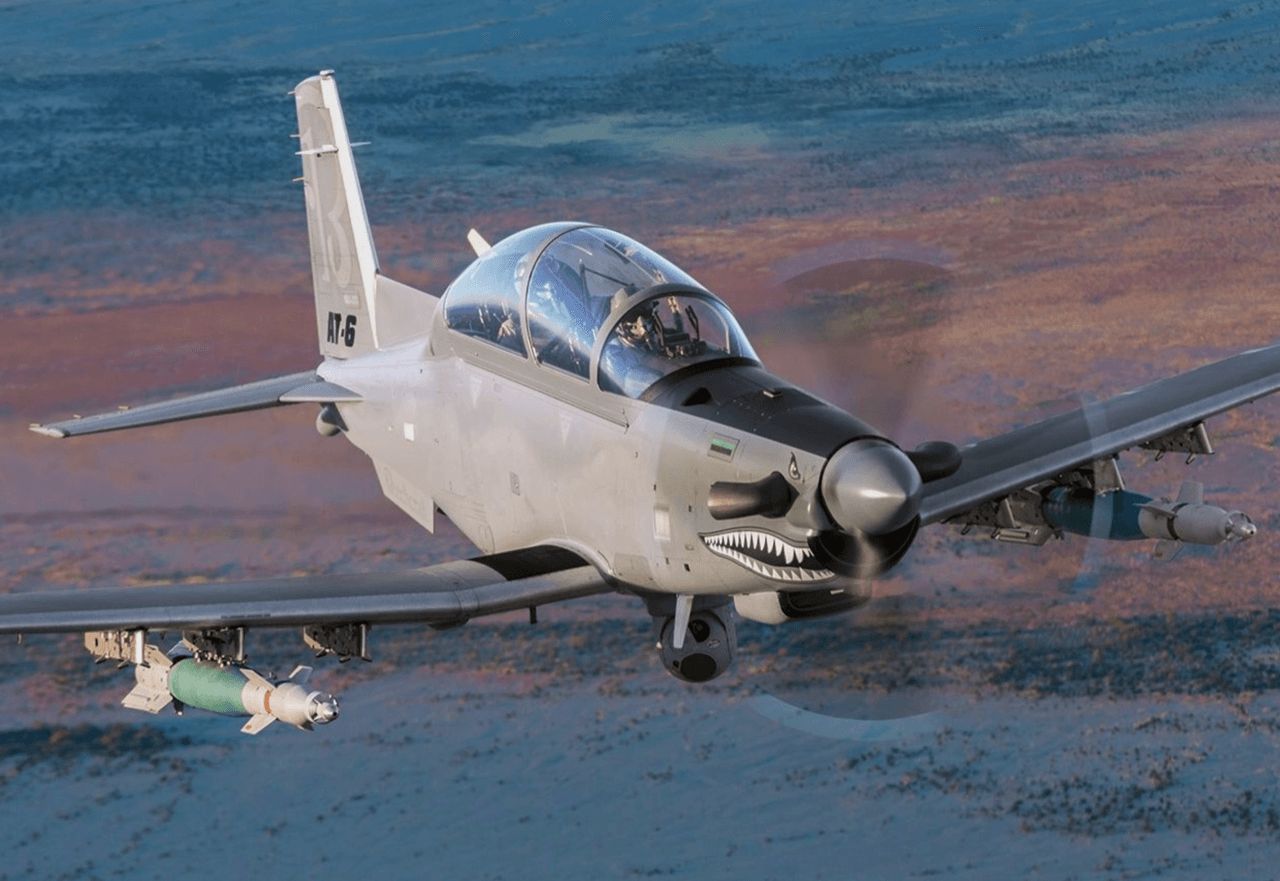 精确、猛烈、无情、全面！泰国皇家空军 Beechcraft AT-6 Wolverine 的利爪