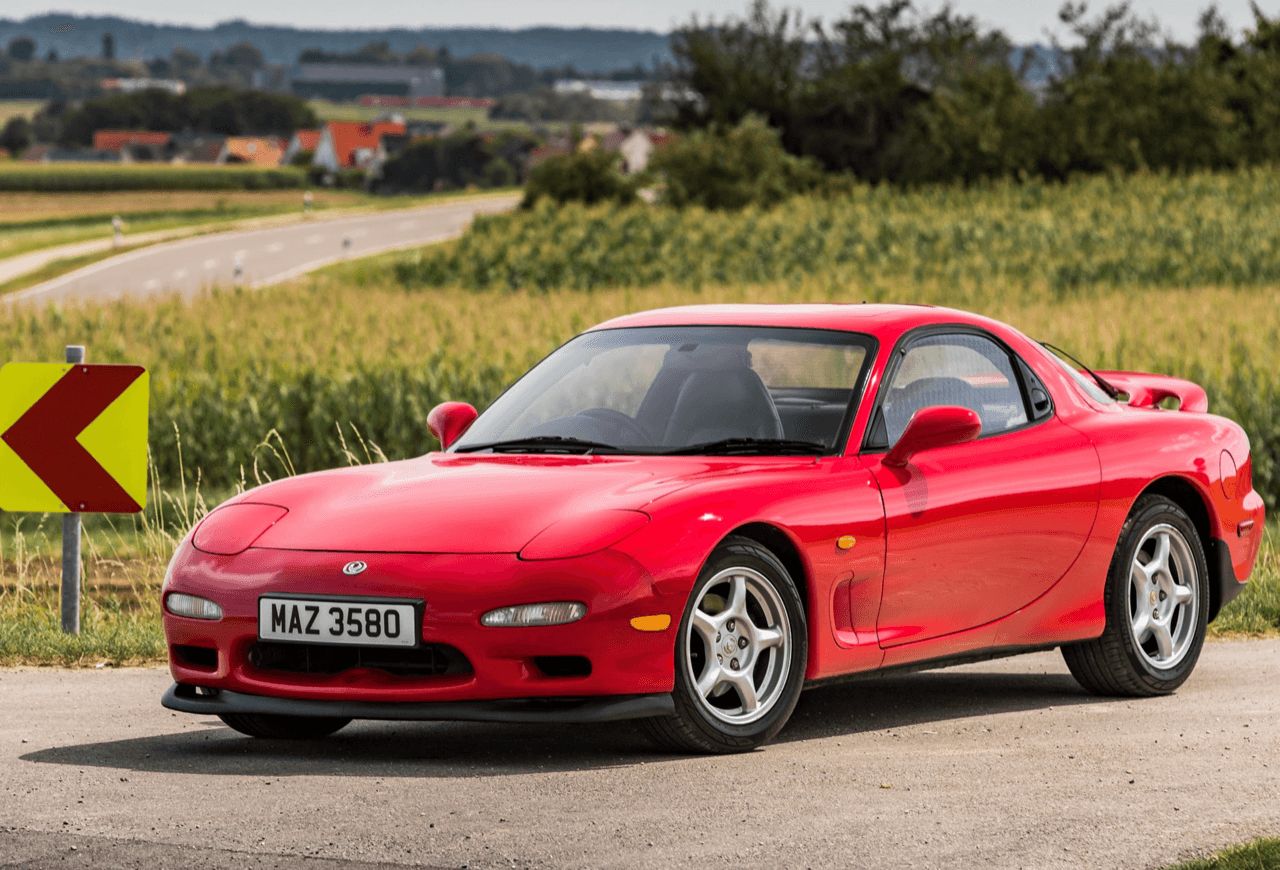 重温传说:Mazda RX-7 FD 1992——驾驶者梦寐以求的旋转引擎