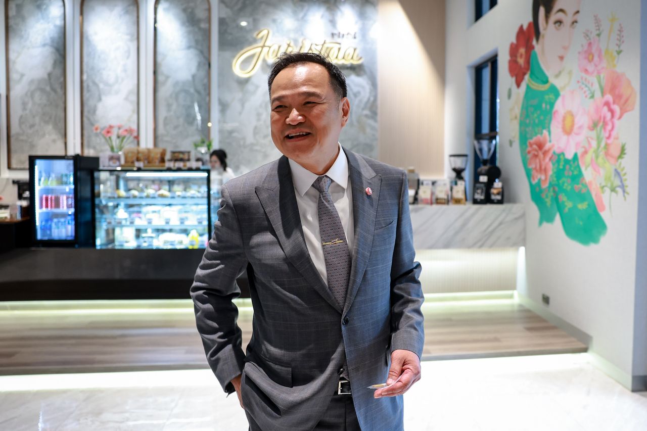 “阿努廷” 没有准备担任总理，否认与 “他信” 因不授予 “本杰明” 国籍而冲突