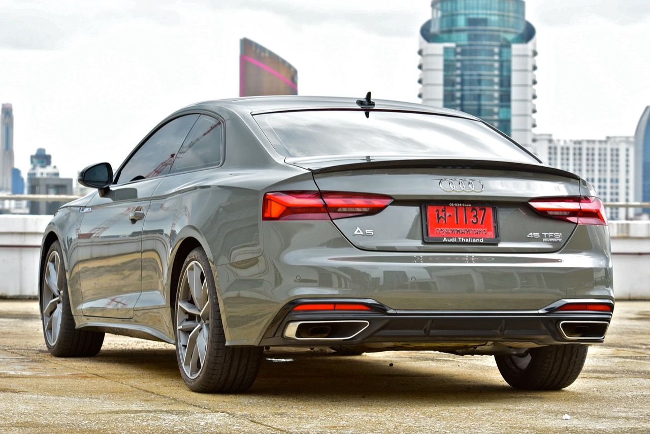 测试 AUDI A5 COUPE 45TFSI QUATTRO S LINE BLACK EDITION