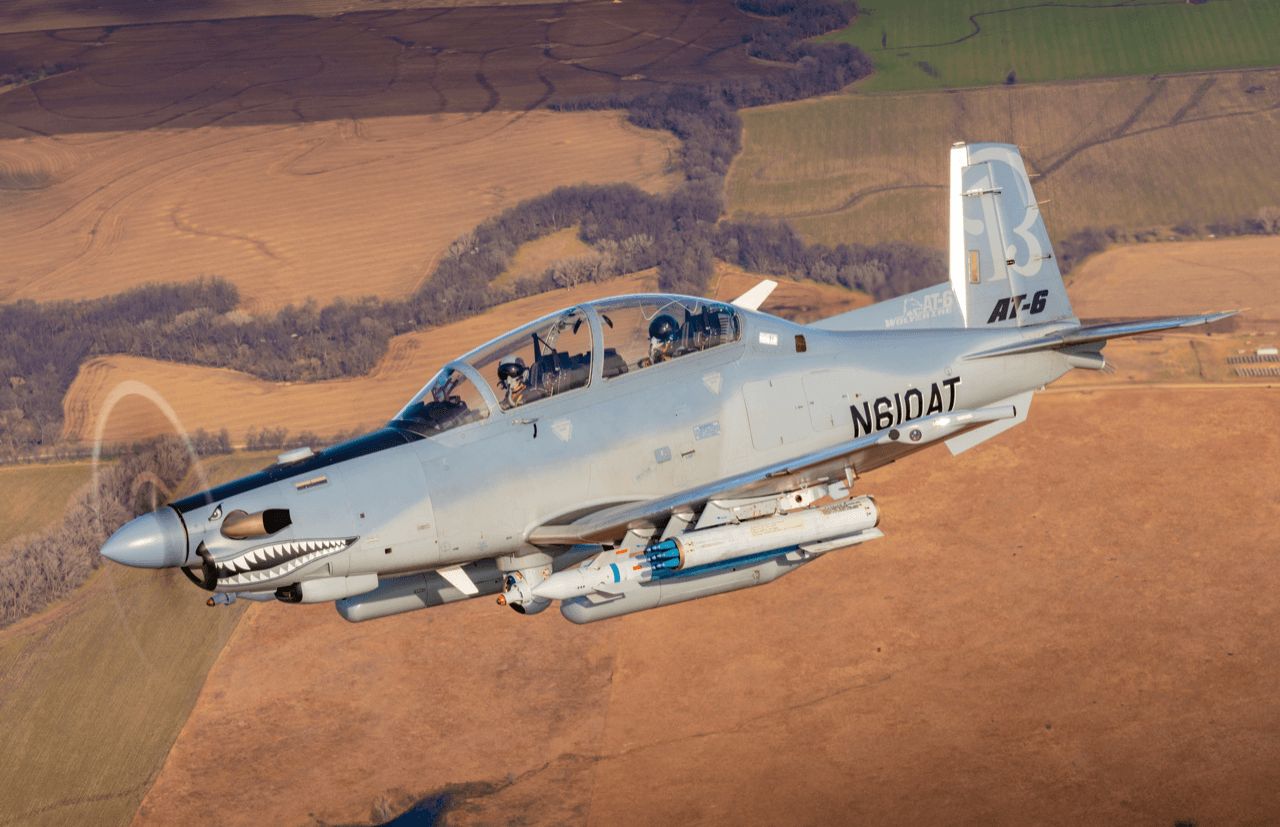 严酷的武器！透视泰国空军的Beechcraft® AT-6 Wolverine