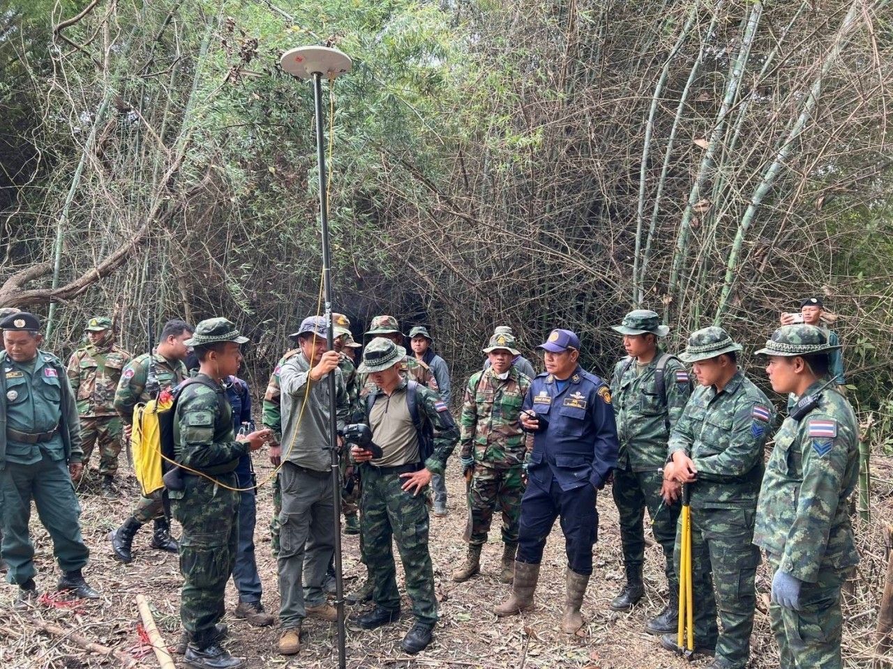 泰国与柬埔寨推进GCP标记测量及无人机拍摄沙礁边界