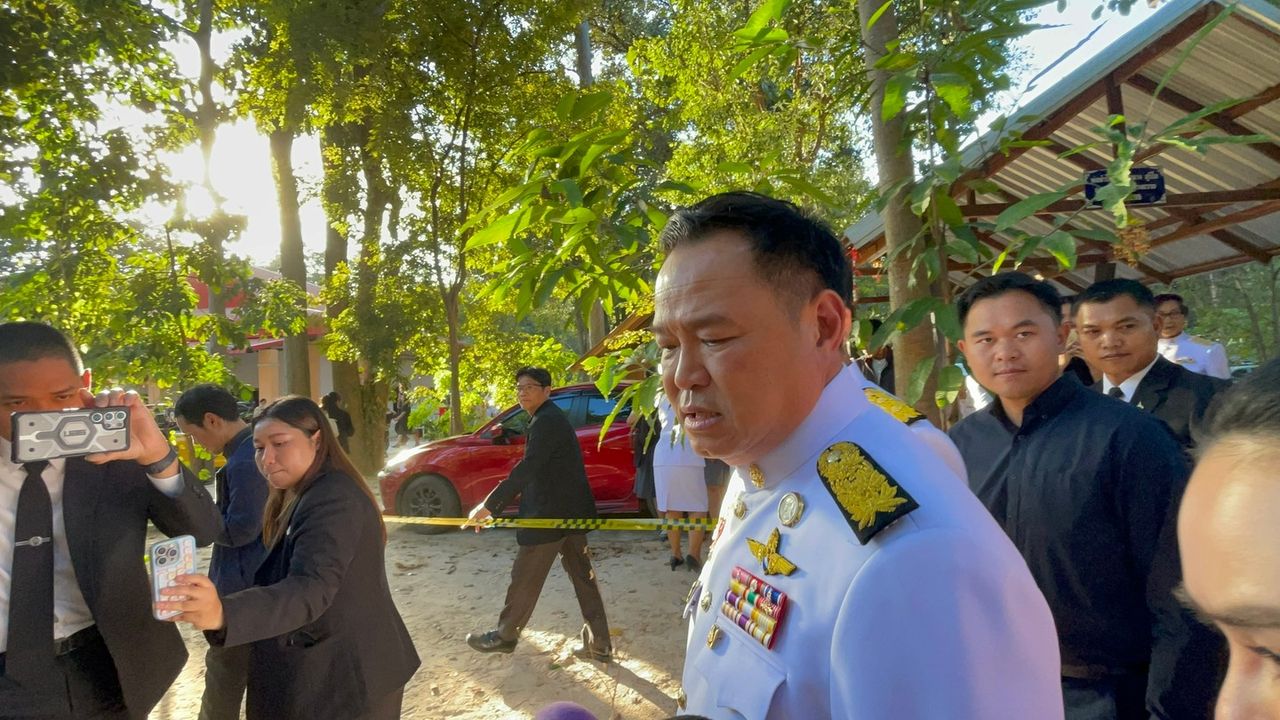 安努廷称尚未到达停火谈判时间,安瓦尔称泰柬今晚将结束