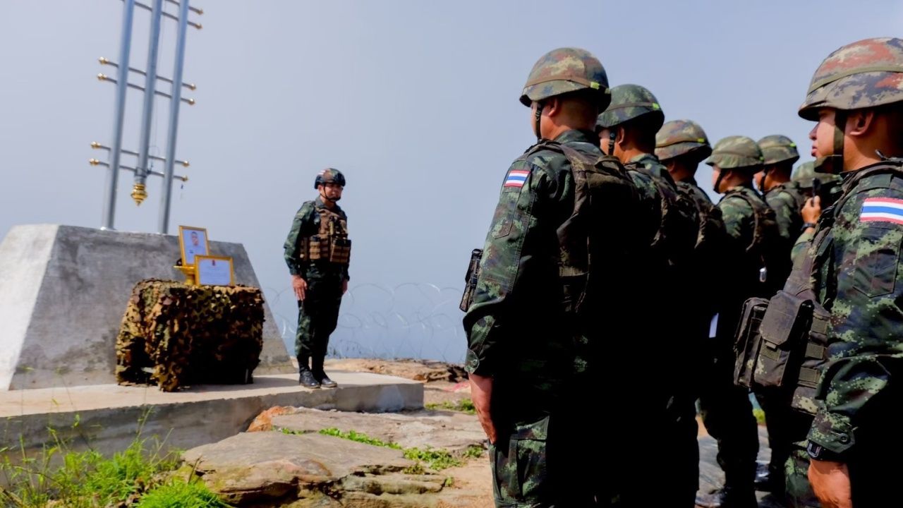 Phumakheua 举行纪念仪式,纪念“托蓬中士”逝世100天