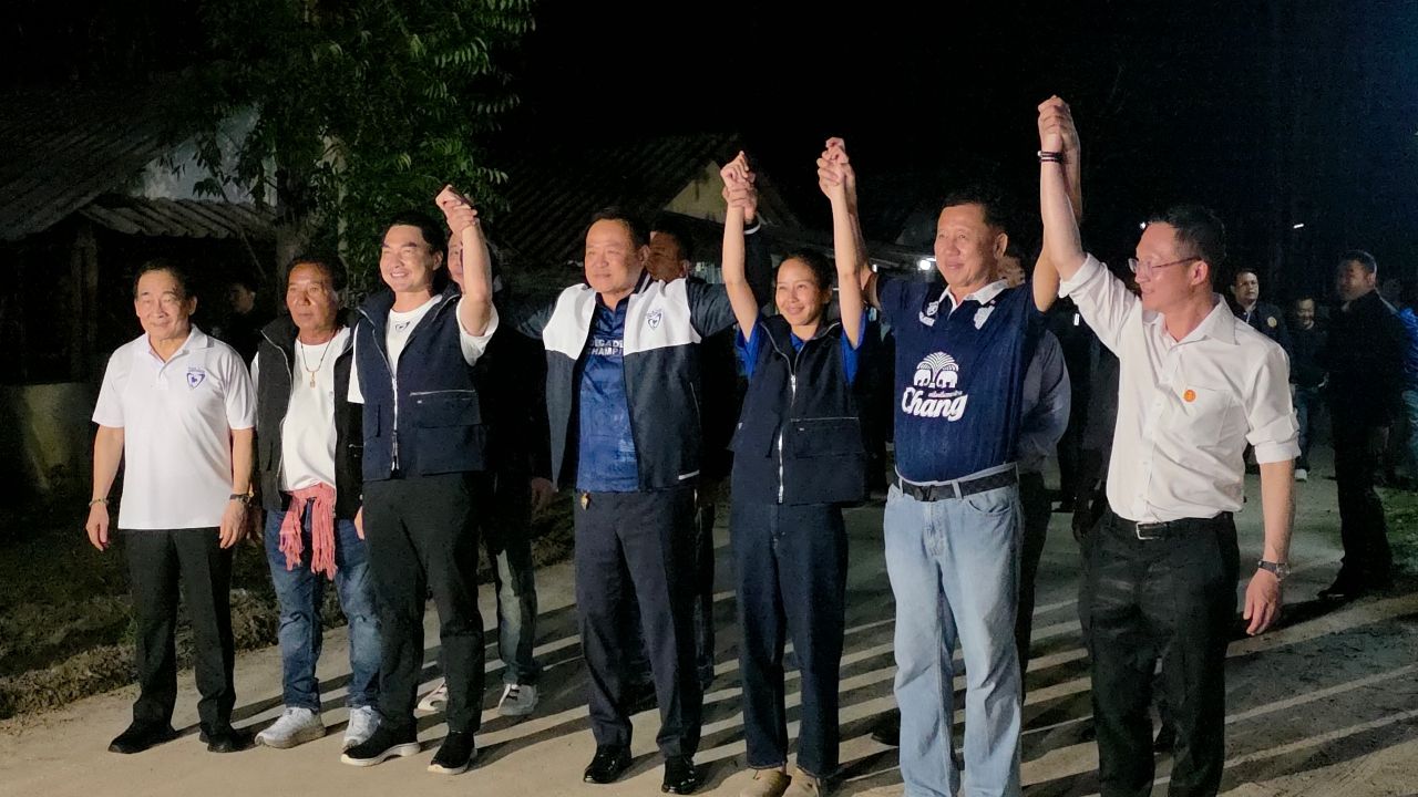 甘筍府选举委员会宣布补选结果，泰自豪党以17,108票战胜为泰党