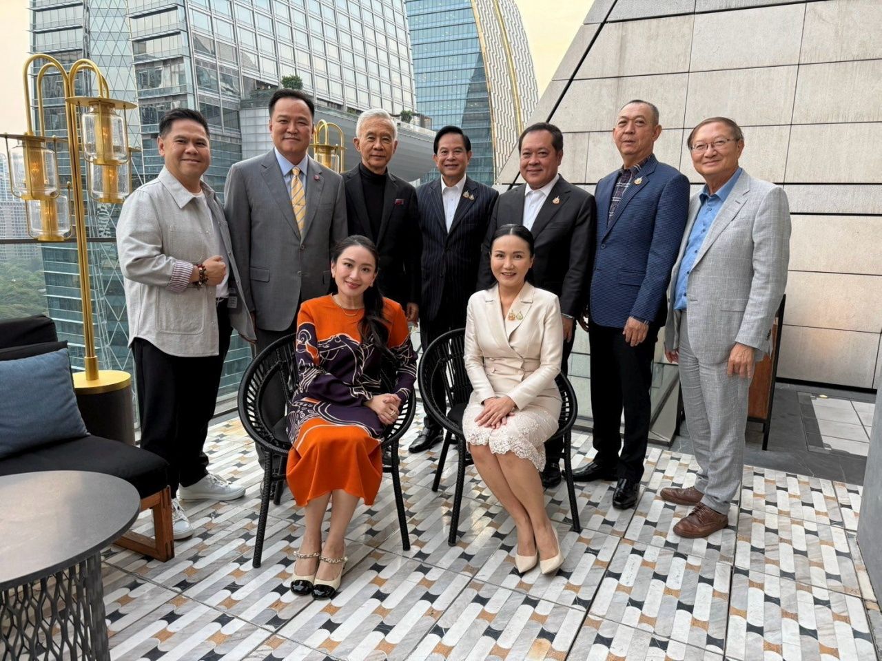 “皮拉潘·萨厘拉特维帕”传记：泰国统一创造党领袖兼总理候选人