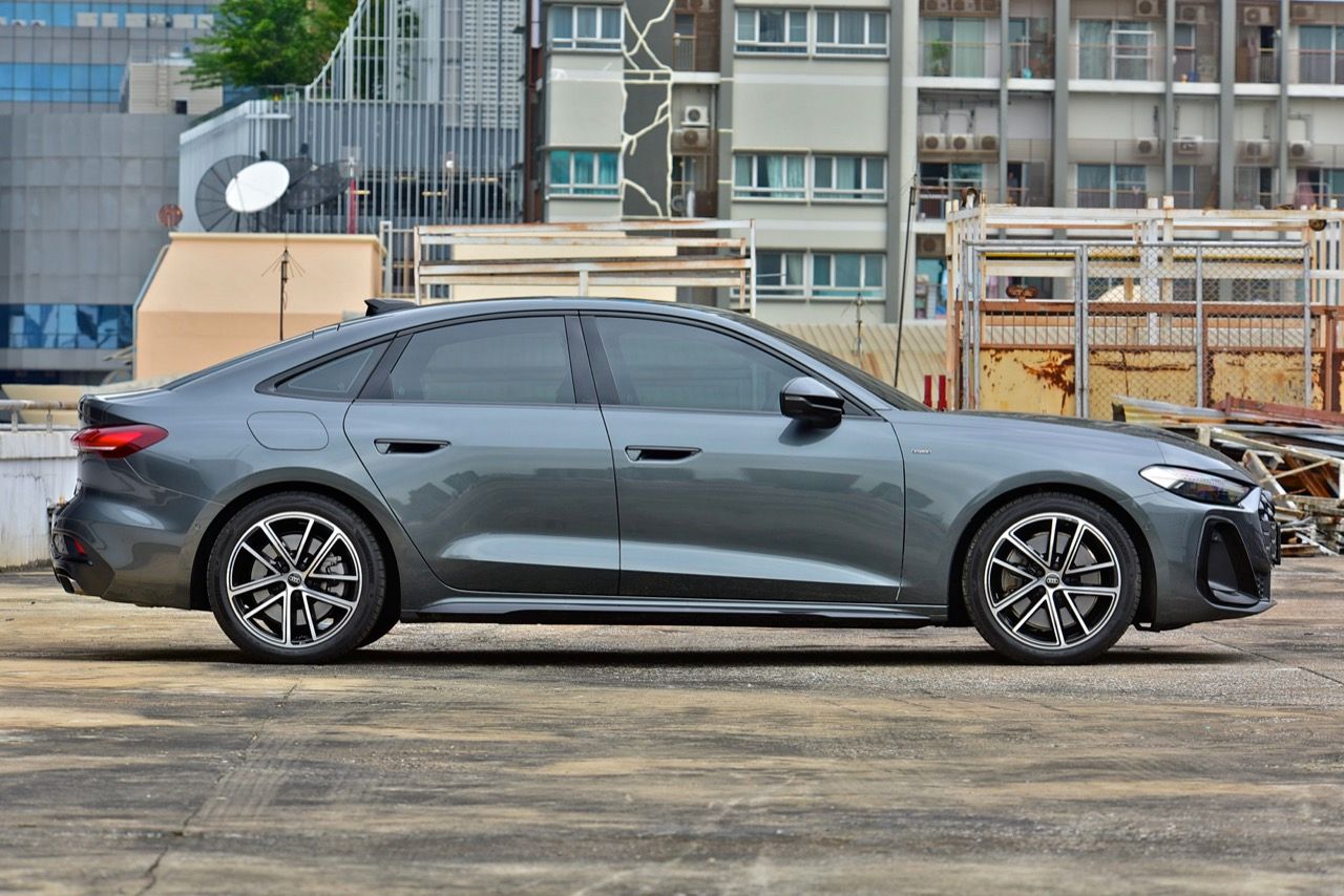 组合物优良的价格！测试AUDI A5 SPORTBACK e-HYBRID QUATTRO