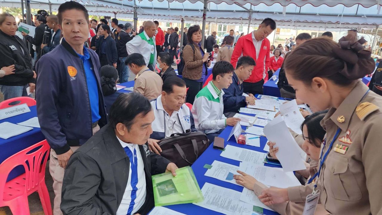 申请首日 大三党全数地区推出候选人 “素里亚” 对孔敬9席位充满信心